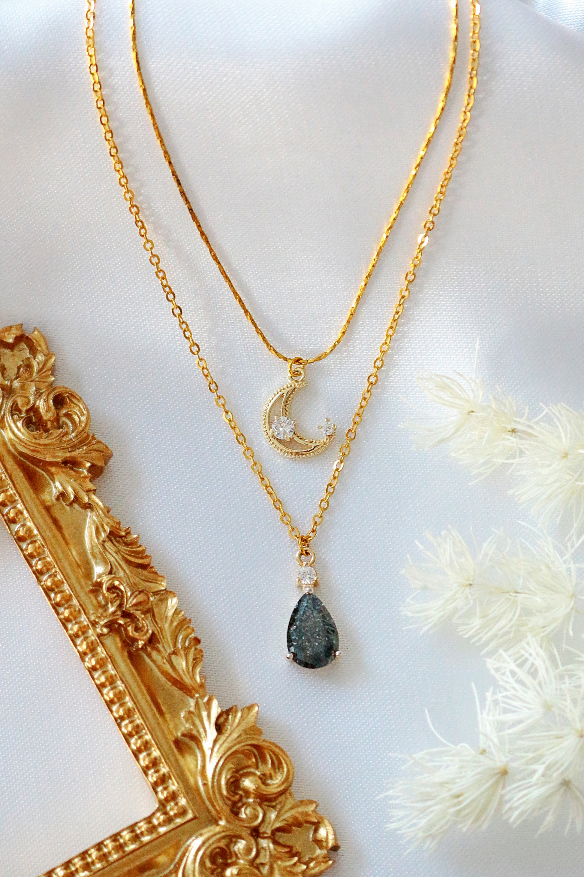 Moon Layered Necklace – 18 Karat Gold Plattiert - Twistify