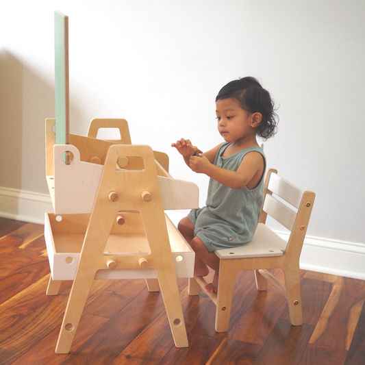 Montessori Kreidetafel-Kindertisch - Twistify